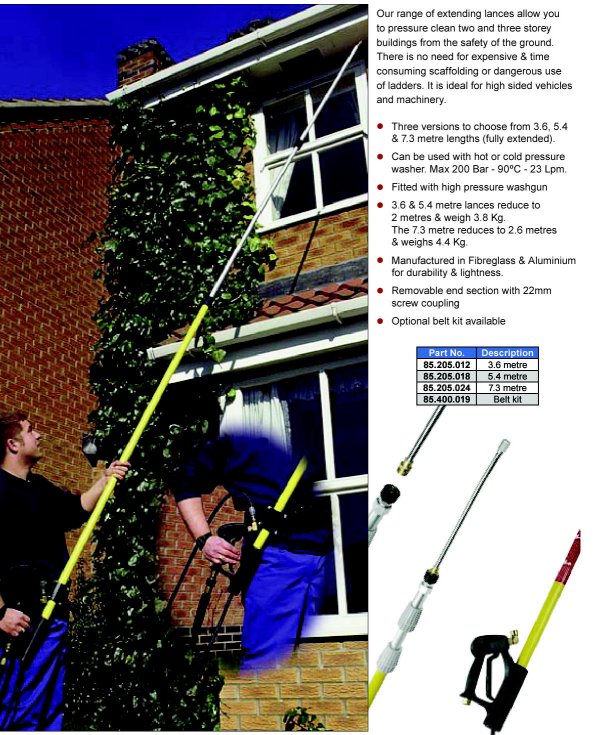 7.3 metre extending lance in operation