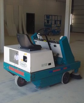 ride-on sweeper 1300mm